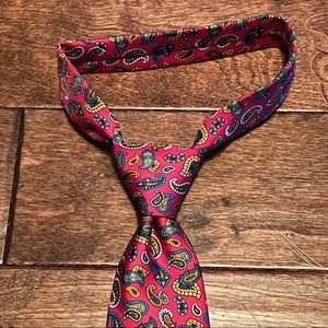 Brand New ETRO Paisley Silk Tie